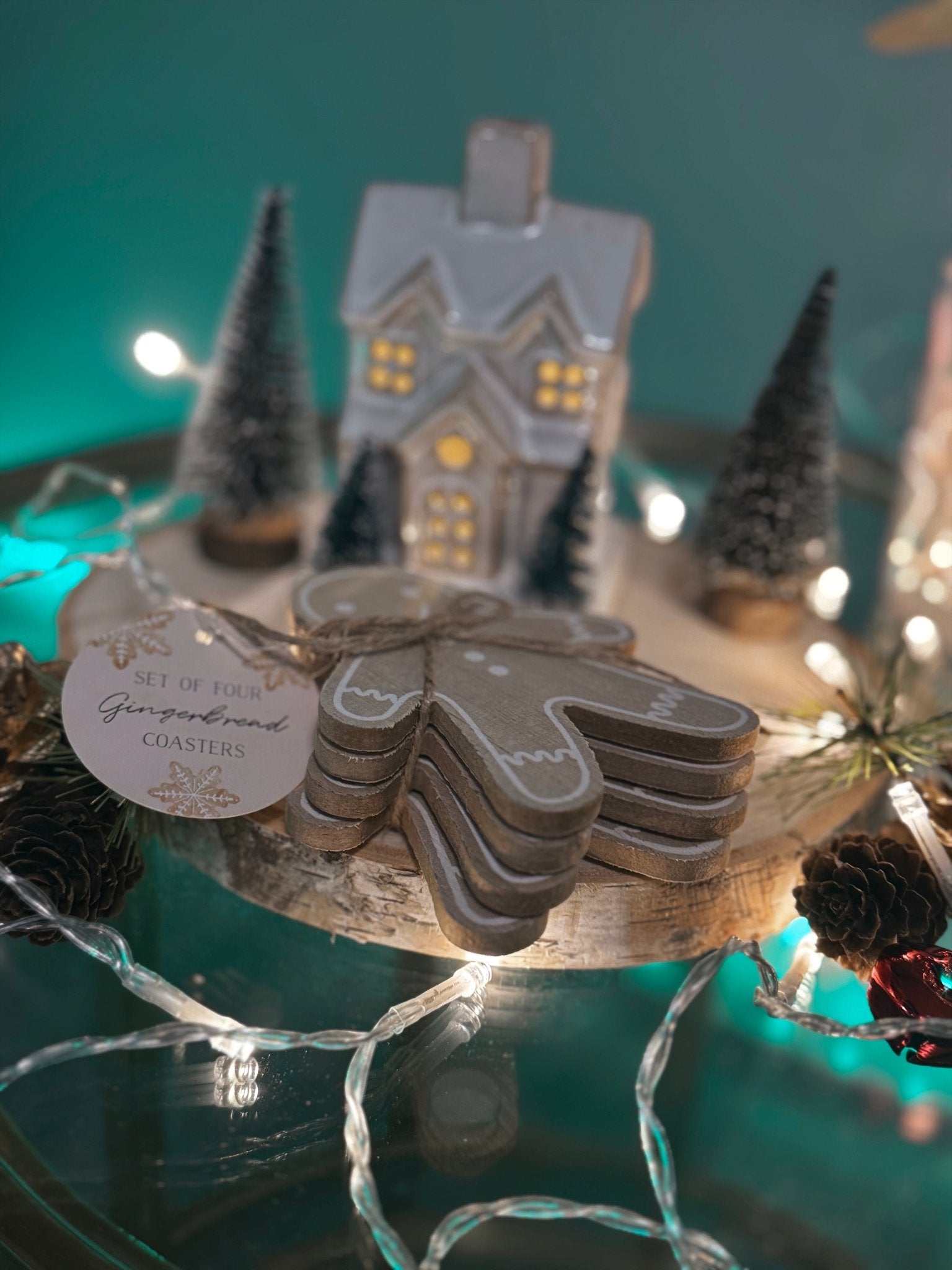 Gingerbread Coasters Set – Festive Holiday Drink Protectors for Christmas 🍪🎄 - Aura & Aroma