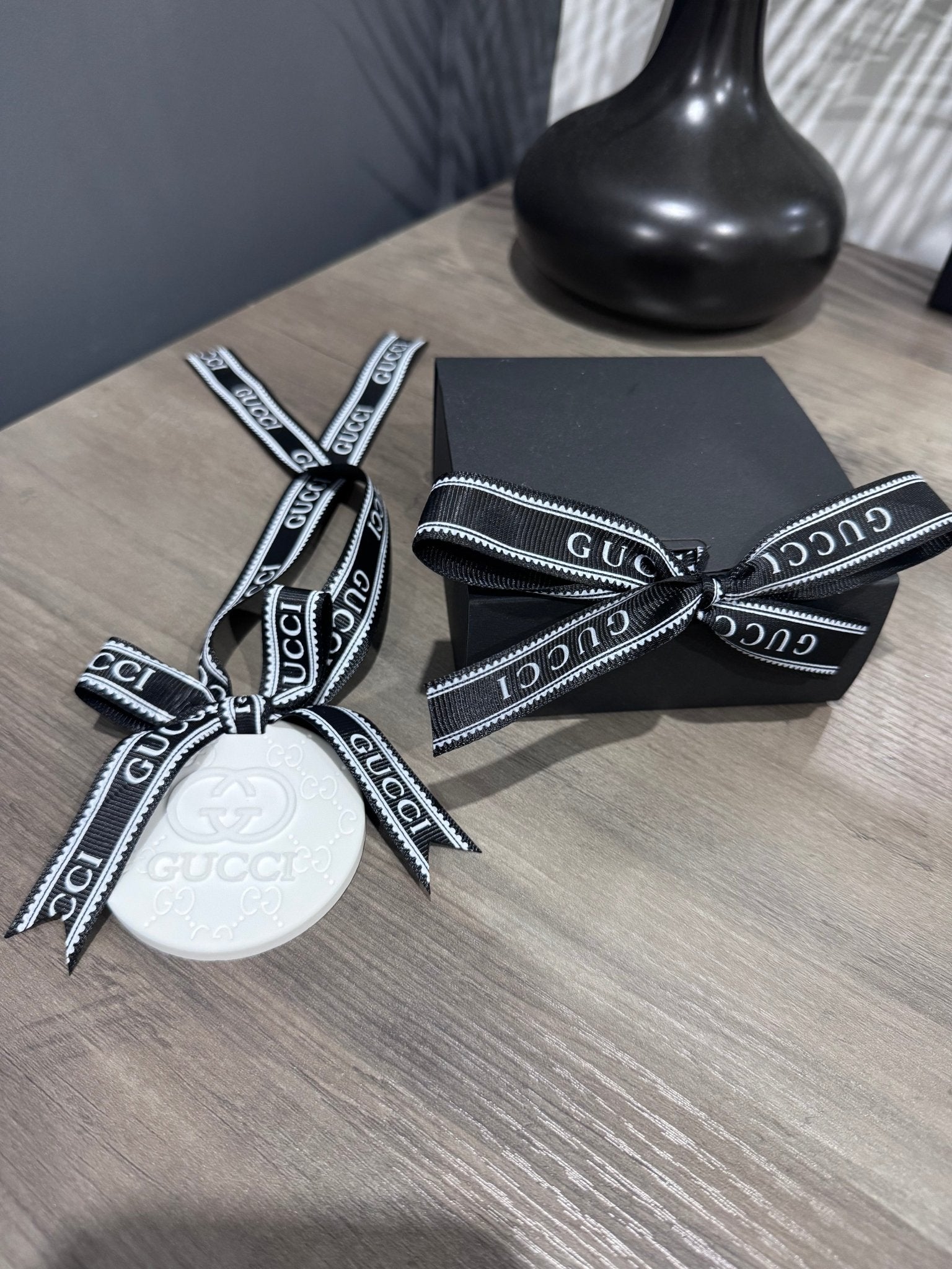 Hanging Luxury Car Air Freshener – Stylish & Giftable - Aura & Aroma