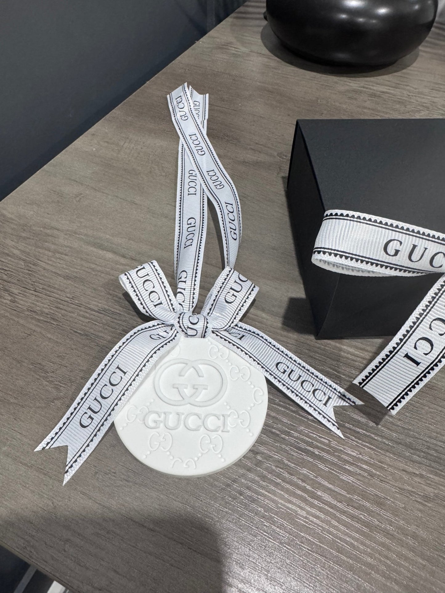 Luxury Hanging Car Air Freshener for Premium Auto Interiors - Aura & Aroma